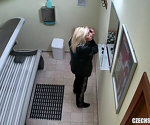 Slow Pussy Masturbation in Public Solarium