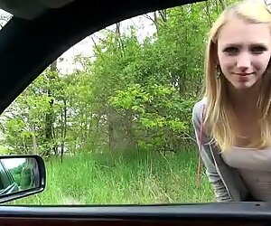 Amateur Beatrix fucked for a free ride