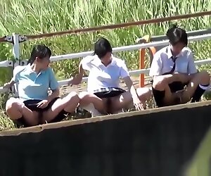 Leave Puddles of Pee. Pissjapantv