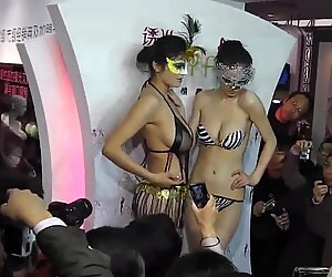 China, beach toilet spy, spy wc piss