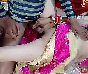 Indian desi does handjob before hardcore fuck