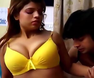 HINDI SHORT FILM Doctor ke Sath maze kiye