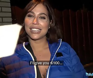 Public Agent He pops on Heidi Van Hornys drenching moist pussy