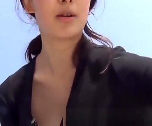 Japanese beauties filmed spraying piss on the street