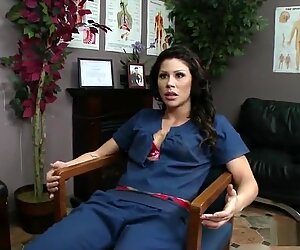 Brazzers - Doctor's assistant Brooklyn Lee fucks her boss